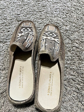 Donald J Pliner EVVI-60BD Women's Geometric Loafers in Brown & White US 9.5 Like